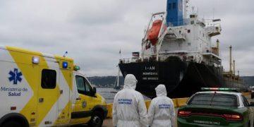 Fallece mercante vietnamita que arribó a Talcahuano con fiebre hemorrágica: Ordenan cuarentena al resto de la tripulación