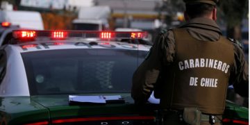 Alumno de 16 años muere de una puñalada a la salida de su colegio en San Bernardo