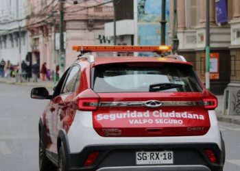 Funcionarios de seguridad ciudadana municipal de Valparaíso en picada contra la alcaldía
