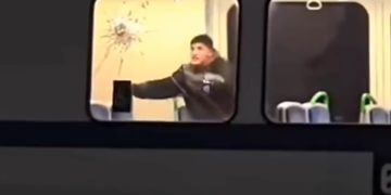 Buscan a sujeto que apuñaló a pasajero en metro de Valparaíso y rompió ventana del vagón para huir