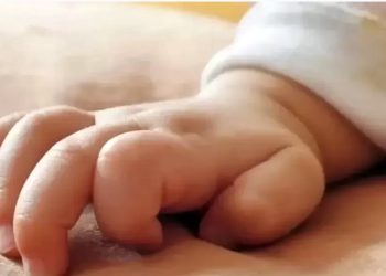 Fiscalía investiga muerte de guagua de cuatro meses en Puchuncaví que estaba al cuidado de su padre