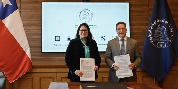 Contraloría General de la República y Red de Integridad y Estado Abierto sellan acuerdo para combatir la corrupción en el sector público y privado
