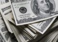 Dólar cierra a la baja y mira de cerca los $910 ante fortaleza del cobre