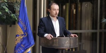 Banquetera acusada de estafar a 60 novios queda en prisión preventiva en Viña del Mar