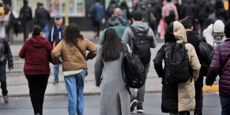 Aumenta desempleo a niveles máximos de los últimos años llegando al 9,8%