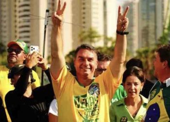 Flávio Bolsonaro se impuso en primera vuelta en Brasil e irá al balotaje con Lula de Silva