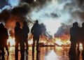 Protestas estudiantiles aumentan la presión sobre gobierno de Macron en Francia