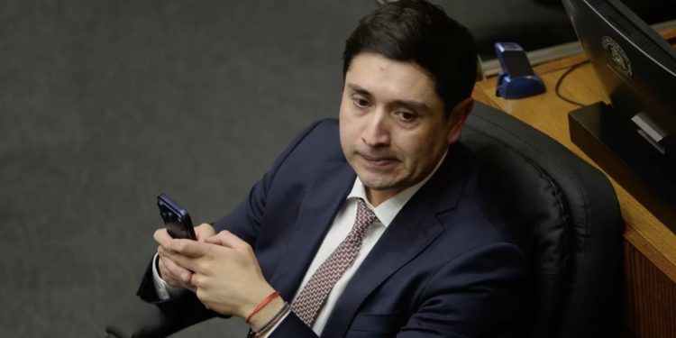 Corte desafuera al senador Miguel Ángel Calisto por presunto fraude al Fisco de más de $105 millones