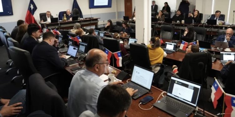 Pagar el IVA y recibirlo de vuelta: el nuevo mecanismo para medicamentos y pañales